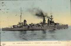 VINTAGE POSTCARD Bateau War Armours Truth Armours D squadron