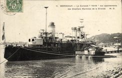 VINTAGE POSTCARD Bateau Bordeaux War armours It Verite with the wharves of the maritime building sites of the Gironde
