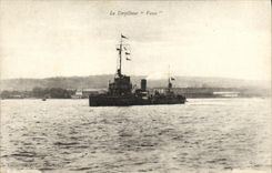 VINTAGE POSTCARD Boat War Vesco Destroyer