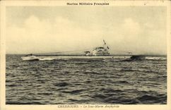 VINTAGE POSTCARD Boat War Cherbourg Amphytrite Submarine