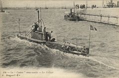 VINTAGE POSTCARD Boat War Submarine Beaver Pallice