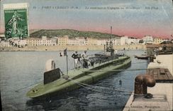 VINTAGE POSTCARD Boat War Vendres Port the submarine Stork with damping