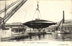 VINTAGE POSTCARD Boat War Goubet submarine