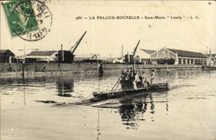 VINTAGE POSTCARD Boat War Pallice La Rochelle Submarine Otter