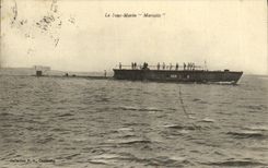 VINTAGE POSTCARD Boat War Mariotte Submarine