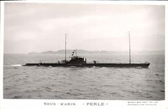 VINTAGE POSTCARD Bateau War Submarine Beads