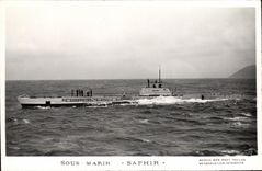 VINTAGE POSTCARD Boat War Submarine Sapphire