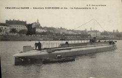 VINTAGE POSTCARD Boat War Trawl net on the Saone Building sites Schneider Co submarine SCI Submarine