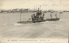 VINTAGE POSTCARD Boat War Tuna Submarine Bizerte Tunisia