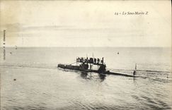 VINTAGE POSTCARD Boat War Submarine Z