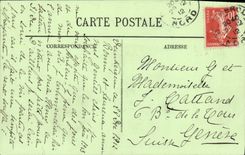 VINTAGE POSTCARD Boat Dunkirk War a submarine in the hopper