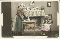 VINTAGE POSTCARD Fantaisie Large Child mother Bebe S deadens