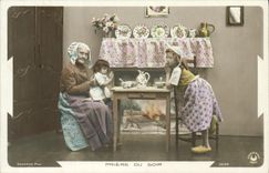 VINTAGE POSTCARD Fantasy Large Child mother Prayer of the evening