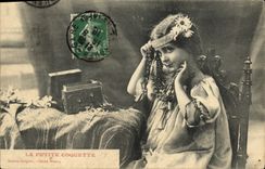 VINTAGE POSTCARD Fantaisie the small Child vain one Telephones