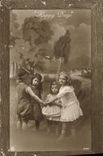VINTAGE POSTCARD Fantasy Children Happy days