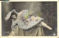 CPA Fantaisie Femme Bian Ka