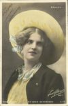 CPA Fantaisie Femme Alhambra Miss Annie Edmondson