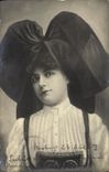 CPA Fantaisie Femme Alsace Folklore