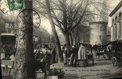 VINTAGE POSTCARD Caen Market Boulevard St Pierre TOP