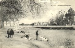 VINTAGE POSTCARD Caen the Footbridge on L Decorates