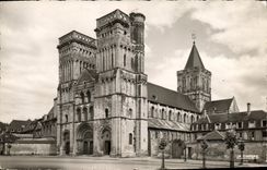 CPSM Caen L abadia con la abadia de las senoras de las senoras