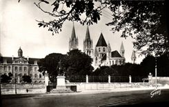 POSTAL MODERNA Apse de Saint E tienne de la iglesia de la abadia de Caen y D vista junto