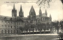 Abadia de Saint E tienne del Apse de Caen de la POSTAL de la VENDIMIA con los hombres