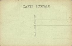 Apse y campana torre del Saint Pierre de la iglesia de Caen de la POSTAL de la VENDIMIA