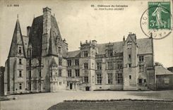 VINTAGE POSTCARD Castle of Apple brandy Henry Fountain