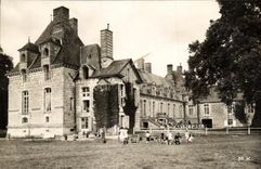 VINTAGE POSTCARD Colony Santitaire de Fervaques the Castle
