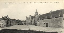 CPA Guibray La Place de la Reine Mathilde et l Eglise Notre Dame