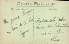 VINTAGE POSTCARD the Home the Beach has L Heure of the Bath