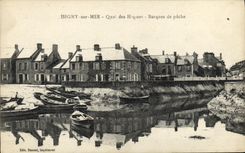VINTAGE POSTCARD Isigny On Sea Quay of Hogues Small fishing boats