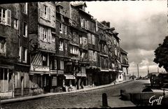 CPM Honfleur Le Quai Saint Catherine