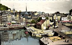 CPM Honfleur Quai Ste Catherine et Lieutenance