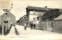 VINTAGE POSTCARD Langrune Entered of the Country