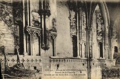 VINTAGE POSTCARD Abbey of Long Ruins of the Vault