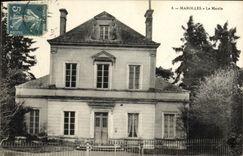 VINTAGE POSTCARD Maroilles cheese the Town hall