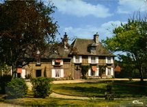 MODERN CARD Manors of the Country D trough the Manor of Perrelle close Mensil Meauger