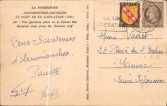La POSTAL Arromanches de la VENDIMIA les Bains el puerto de la opinion del lanzamiento tomada del acantilado es Militaria
