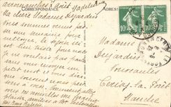 La POSTAL Arromanches de la VENDIMIA la playa tiene alta marea