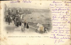 CPA Arromanches Les Bains La Digue et la Plage