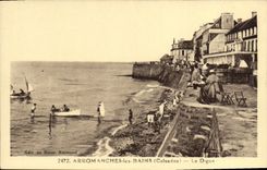 POSTAL Arromanches de la VENDIMIA les Bains la presa