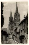 CPM Bayeux Rue Des Chanoines et la Cathedrale