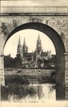 CPA Bayeux La Cathedrale Vaches