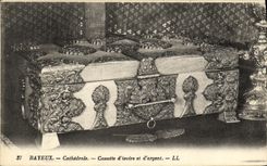 Marfil del cassette D de la catedral de Bayeux de la POSTAL de la VENDIMIA y dinero de D