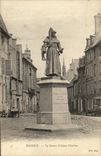 CPA Bayeux La statue d Alain Chartier