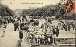 El mercado de Bayeux de la POSTAL de la VENDIMIA con Fatted pare TAPA de las vacas