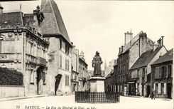POSTAL Bayeux de la VENDIMIA la calle del general de la plataforma