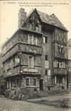 CPA Bayeux Vieille Maison de Bois Rue St martin